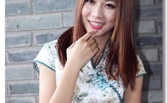 公交车后车座的疯狂的做细节描写